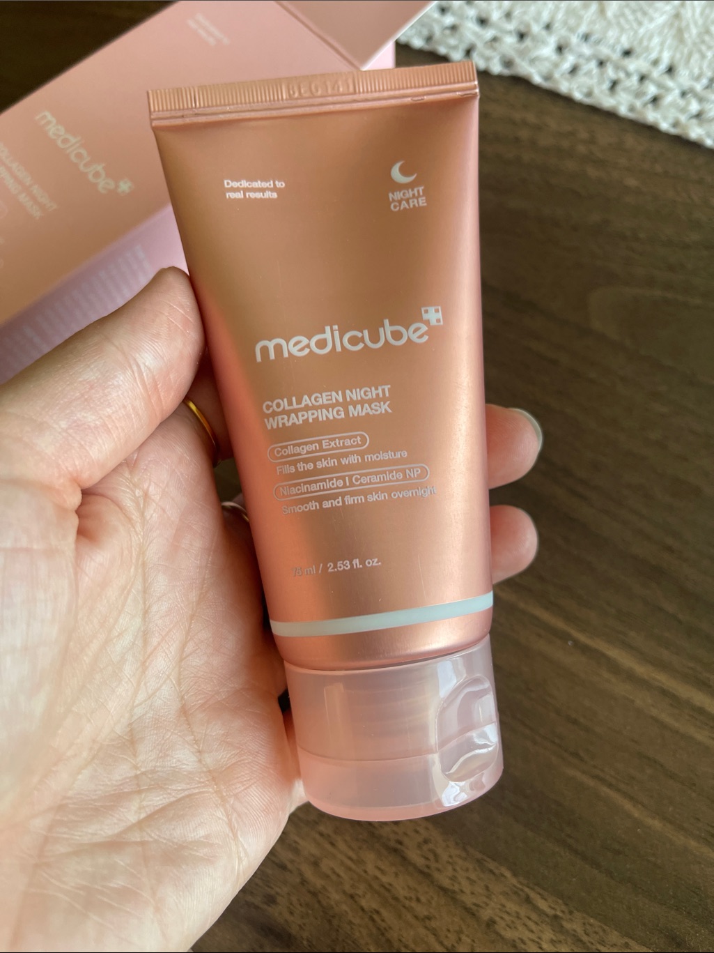 Medicube Collagen Night Wrapping Mask - Peach Rose Tube
